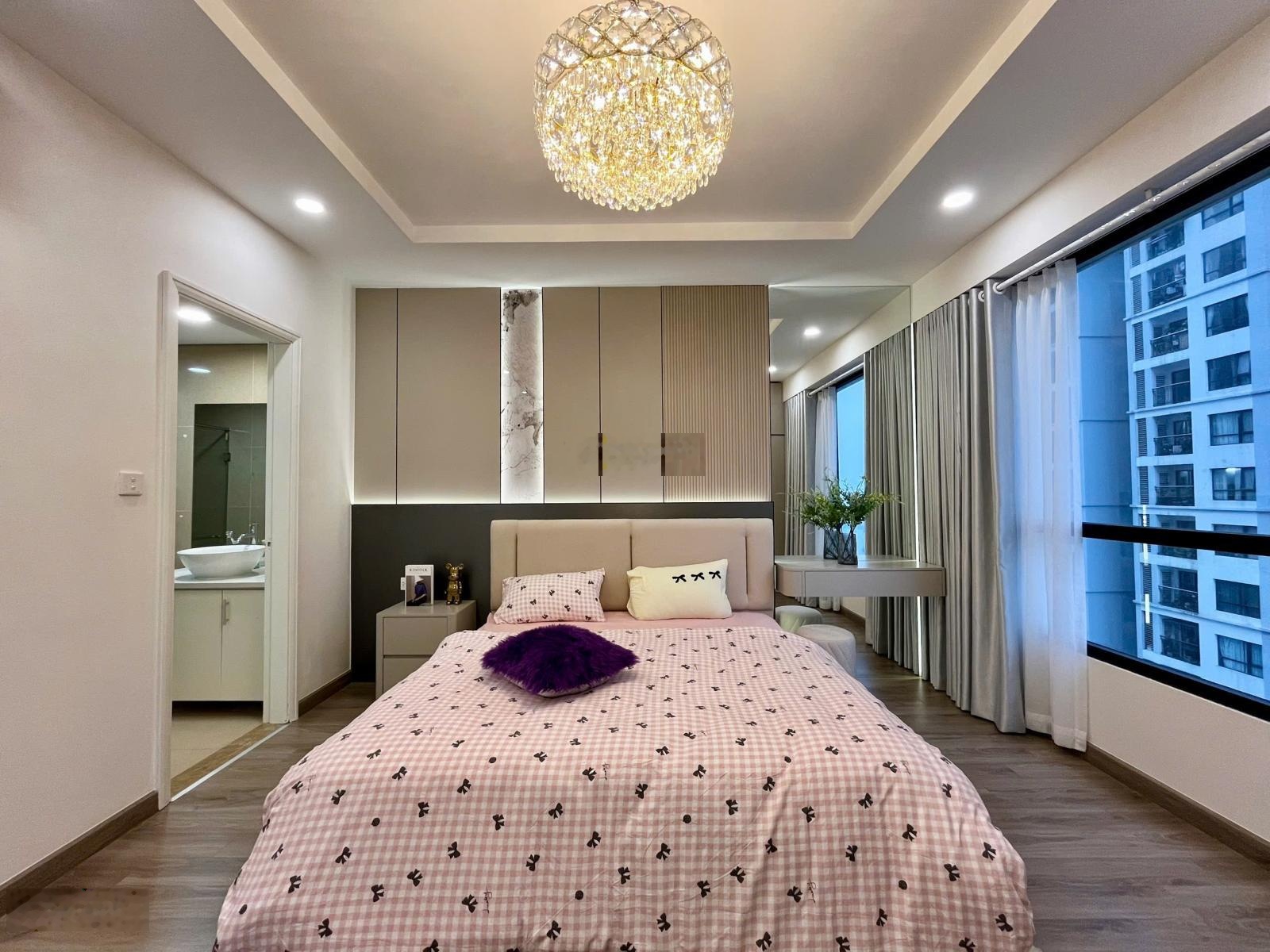 [Chính chủ] Cần bán 2 ngủ 76m Có slot ô tô đỗ hầm- view cầu vĩnh tuy chỉ hơn 9 tỷ đồng
