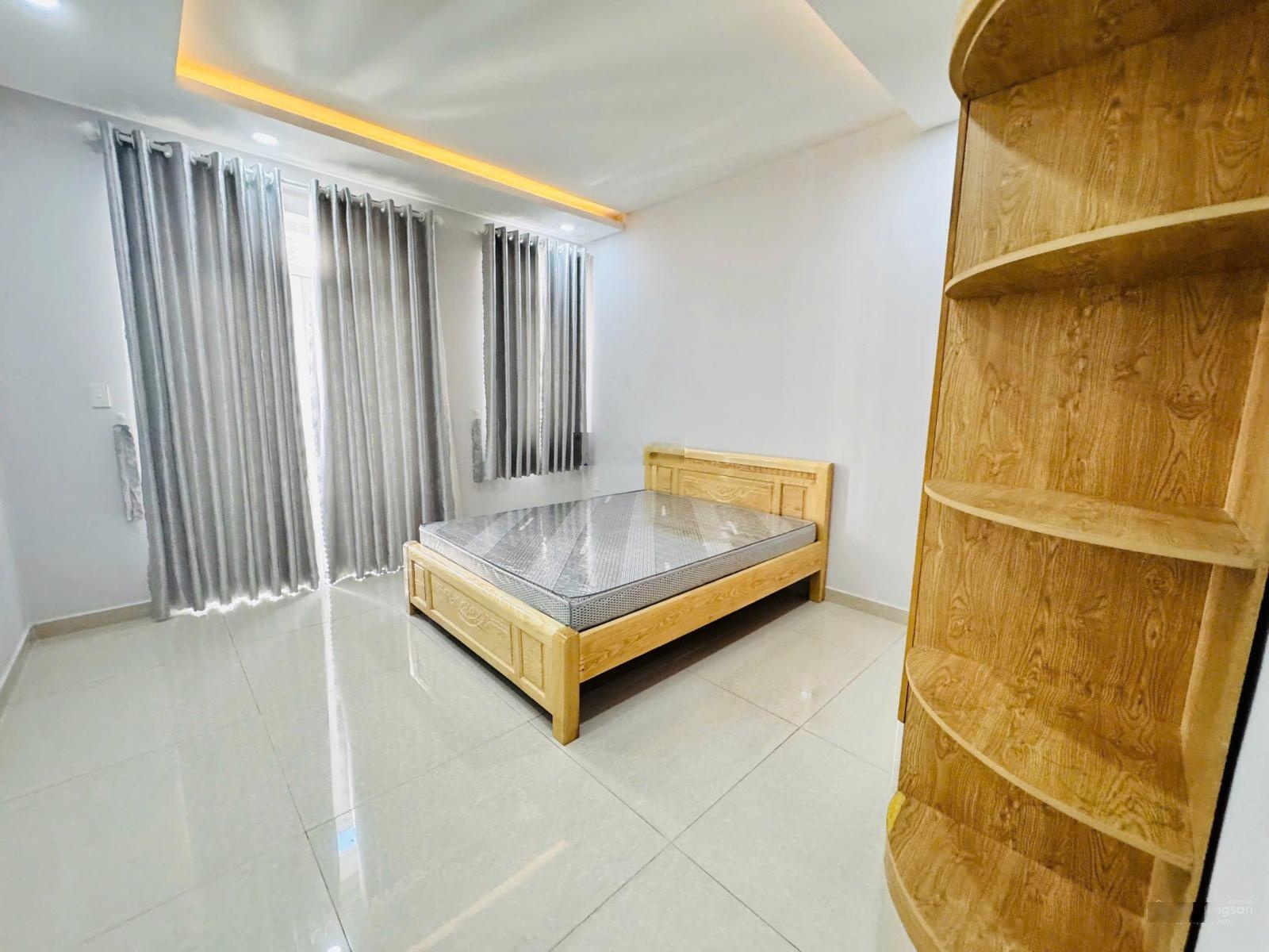 Cho thuê nhà full nội thất nguyễn văn dung - nguyễn oanh (4x20m_ trệt lửng 3 lầu hxh_