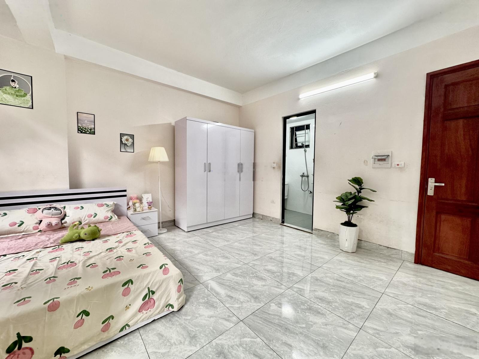 Phòng 1 ngủ 1 bếp ban công to 37 Thiên Hiền Mỹ Đình