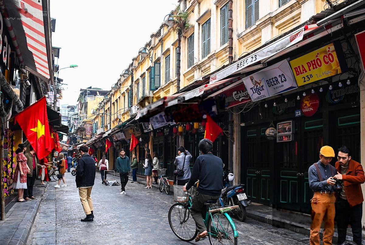 Chính chủ Cho thuê nhà MP tại Phố Nhà Thờ, giá thỏa thuận, 250m2x2, mặt tiền 10m LH 0932288997