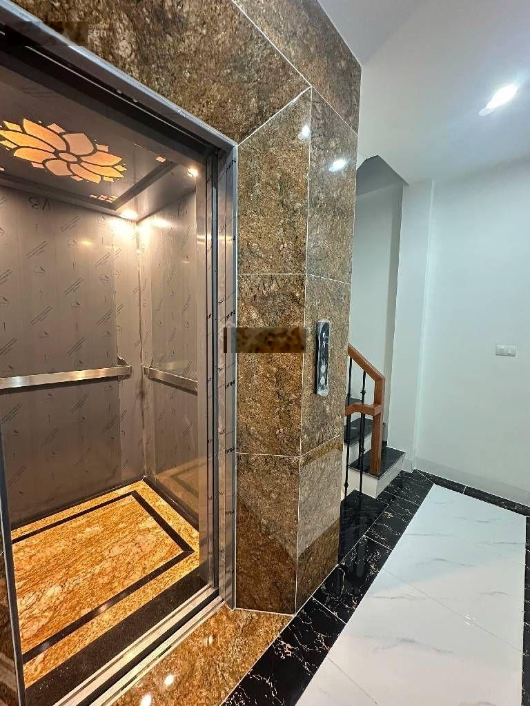 Bán nhà riêng tại Cầu Cốc Nam Từ Liêm DT 46m2x 5T thang máy- 7.5 tỷ