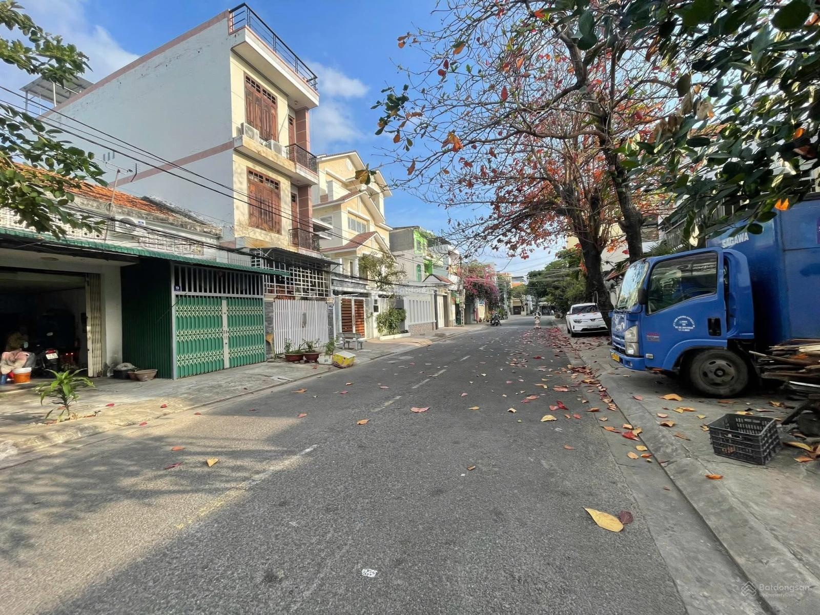 Bán nhà mặt đường Tản Đà, Nha Trang 154m2, giá 15 tỷ ngang 5,4m