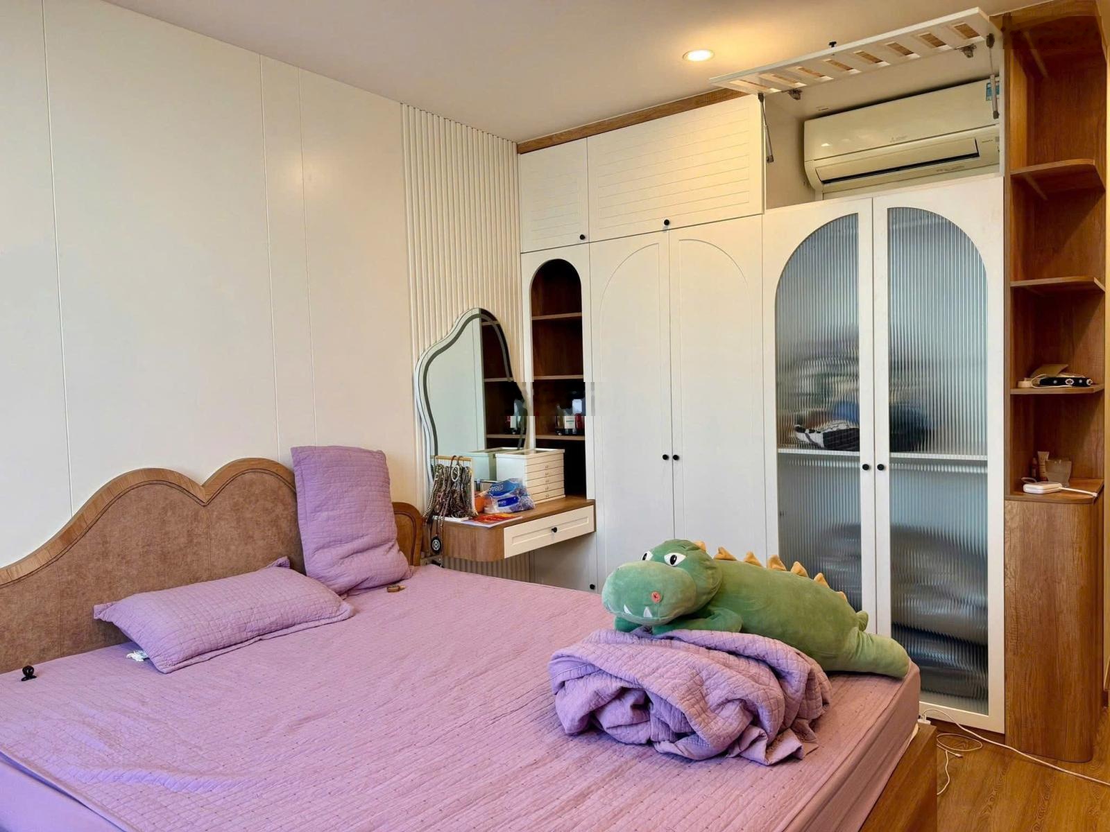 Hàng siêu hiếm! Căn góc đông nam dự án Riverside 349 Vũ Tông Phan, 130m2, 4PN2WC, chính chủ bán gấp