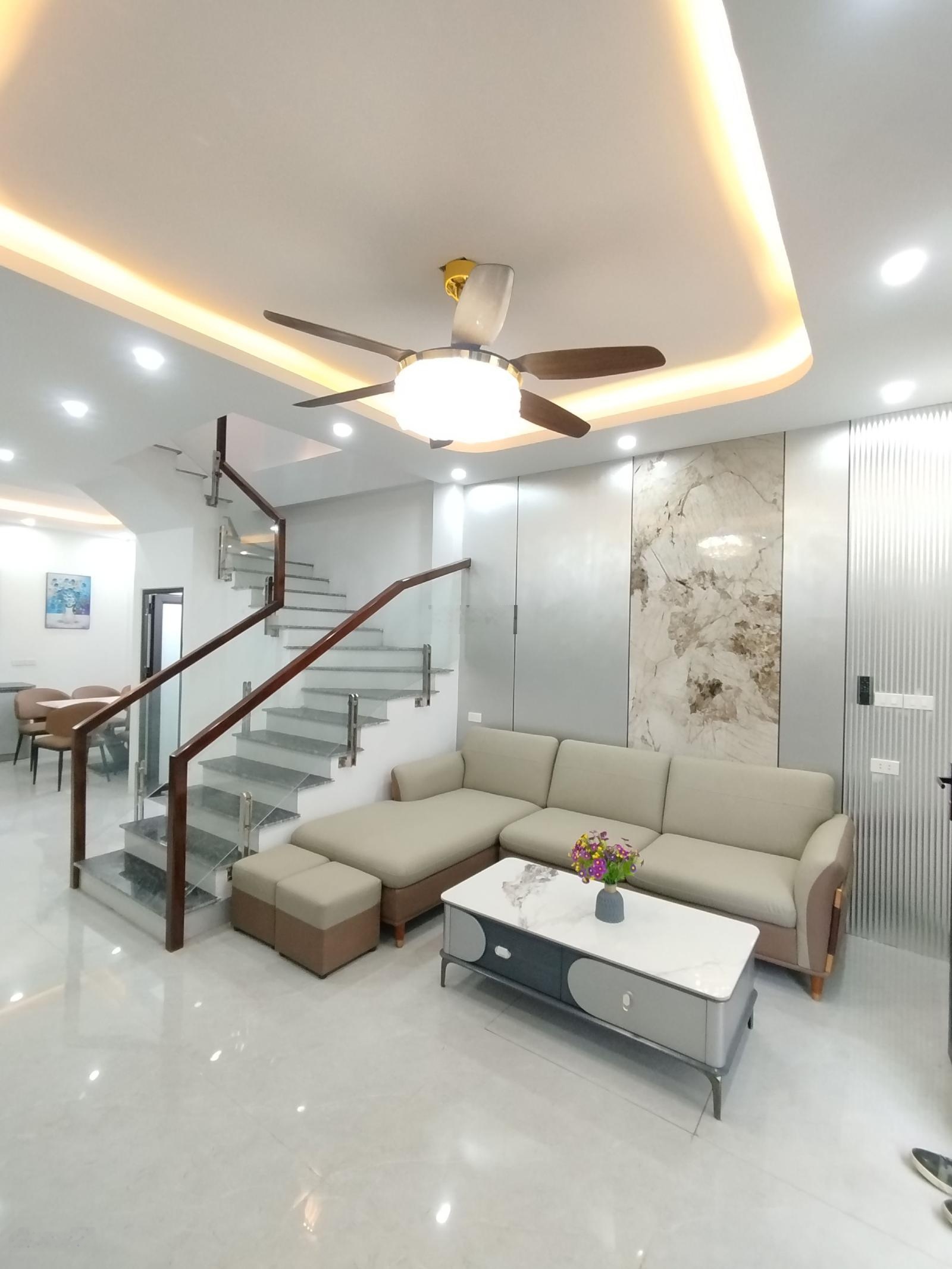 Hiếm Thanh Cao Thanh Oai 45m2 ô tô đỗ cửa full nội thất