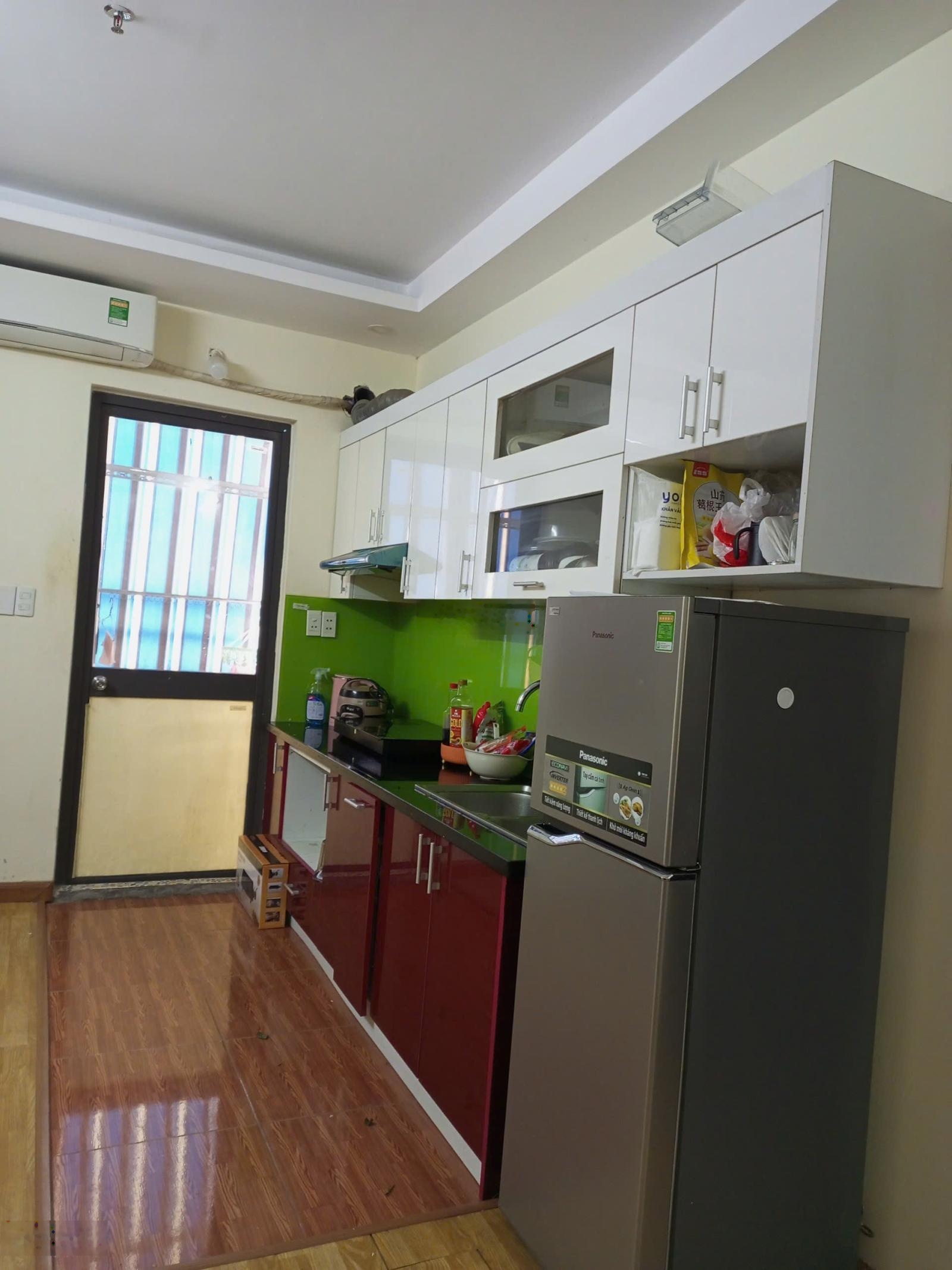 Bán căn hộ CC giá tốt tại chung cư Cát Tường, 2 tỷ, 60m2, 2PN, 1WC