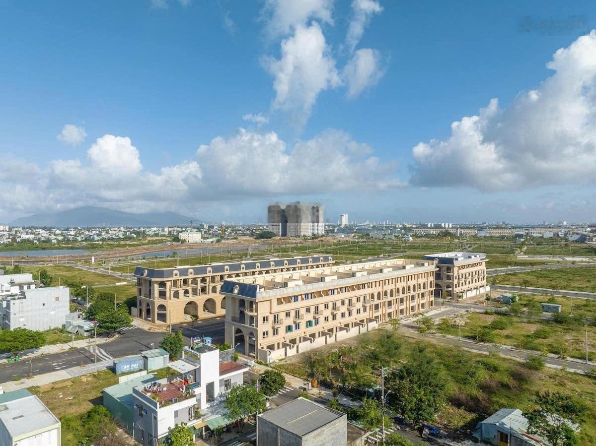 Dragon Smart City đã có sổ - Chào bán lô đẹp kẹp công viên, đường 7.5m giá chỉ 34 triệu/m2.