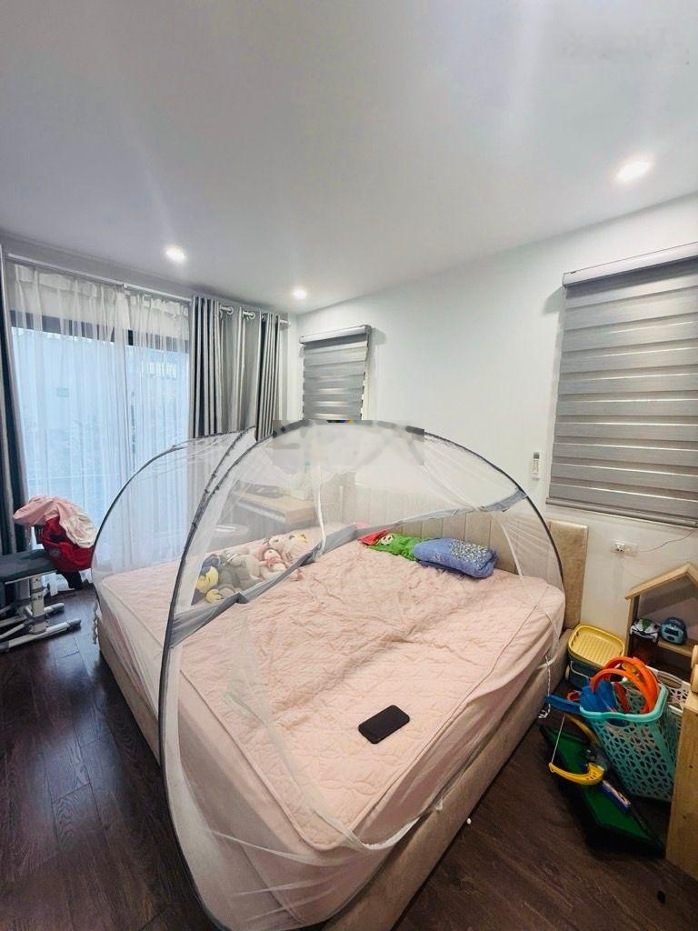 Siêu hiếm - quận hoàng mai - lô góc 2 thoáng - 30m cách phố oto tránh - 5 tầng nhỉnh 6tỷ vị t