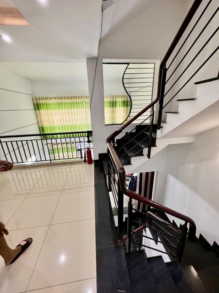 Siêu hiếm gấp bán nhà 64m2 - ngang 5m - đường xe hơi 5m hơn - 5 tầng BTCT - chỉ 7 tỷ