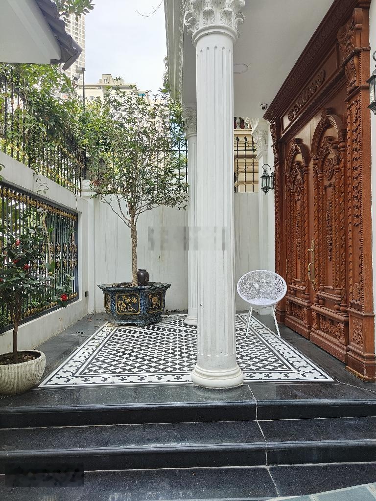 Cơ hội vàng sở hữu biệt thự văn khê - 170m2 x 3.5 tầng thang máy, giá cực tốt, full nội thất đẹp.