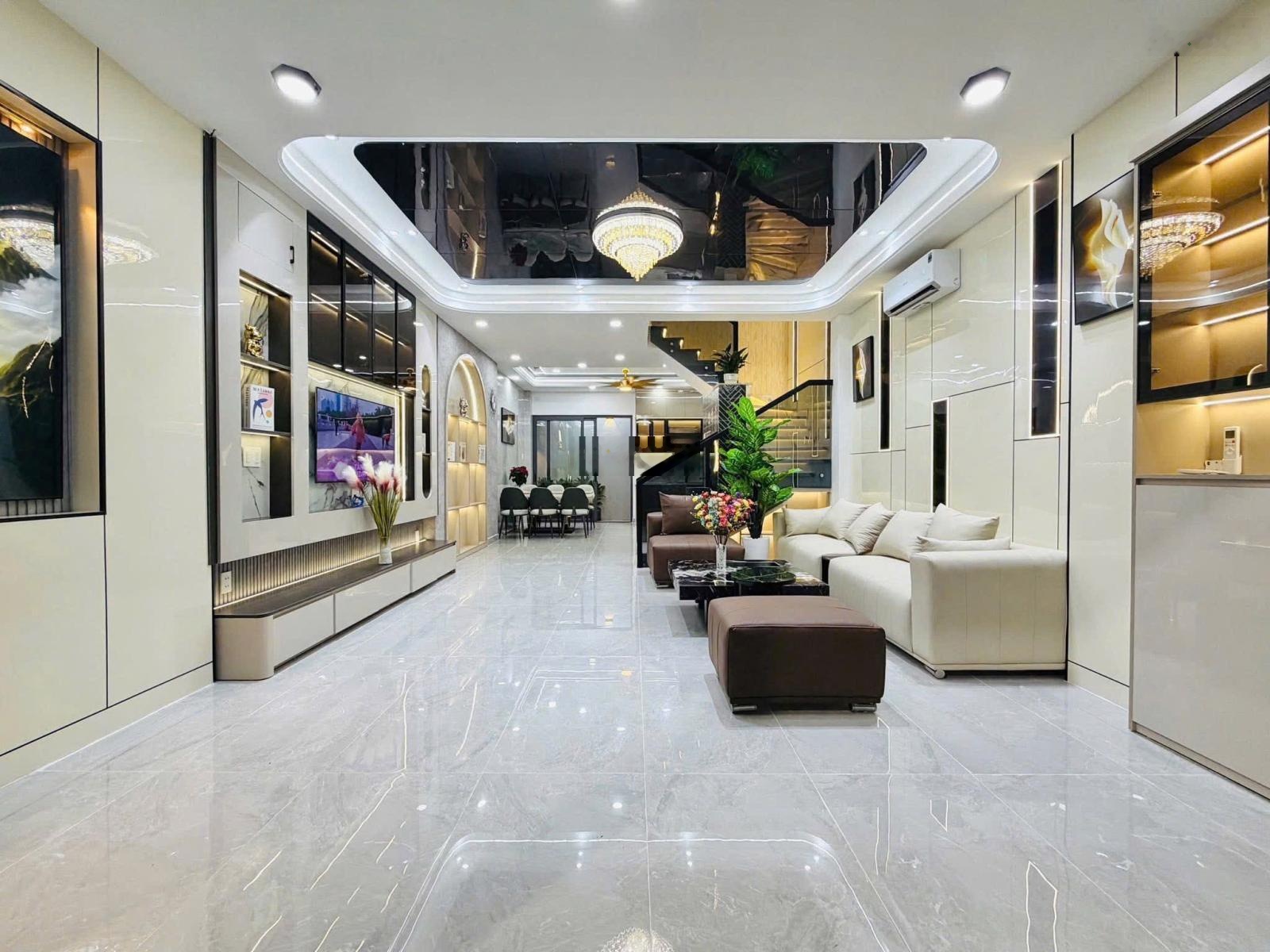 Chính chủ bán nhà riêng, Độc Lập, 3,2 tỷ, 56 m2, 3PN, 3WC , sổ hồng riêng