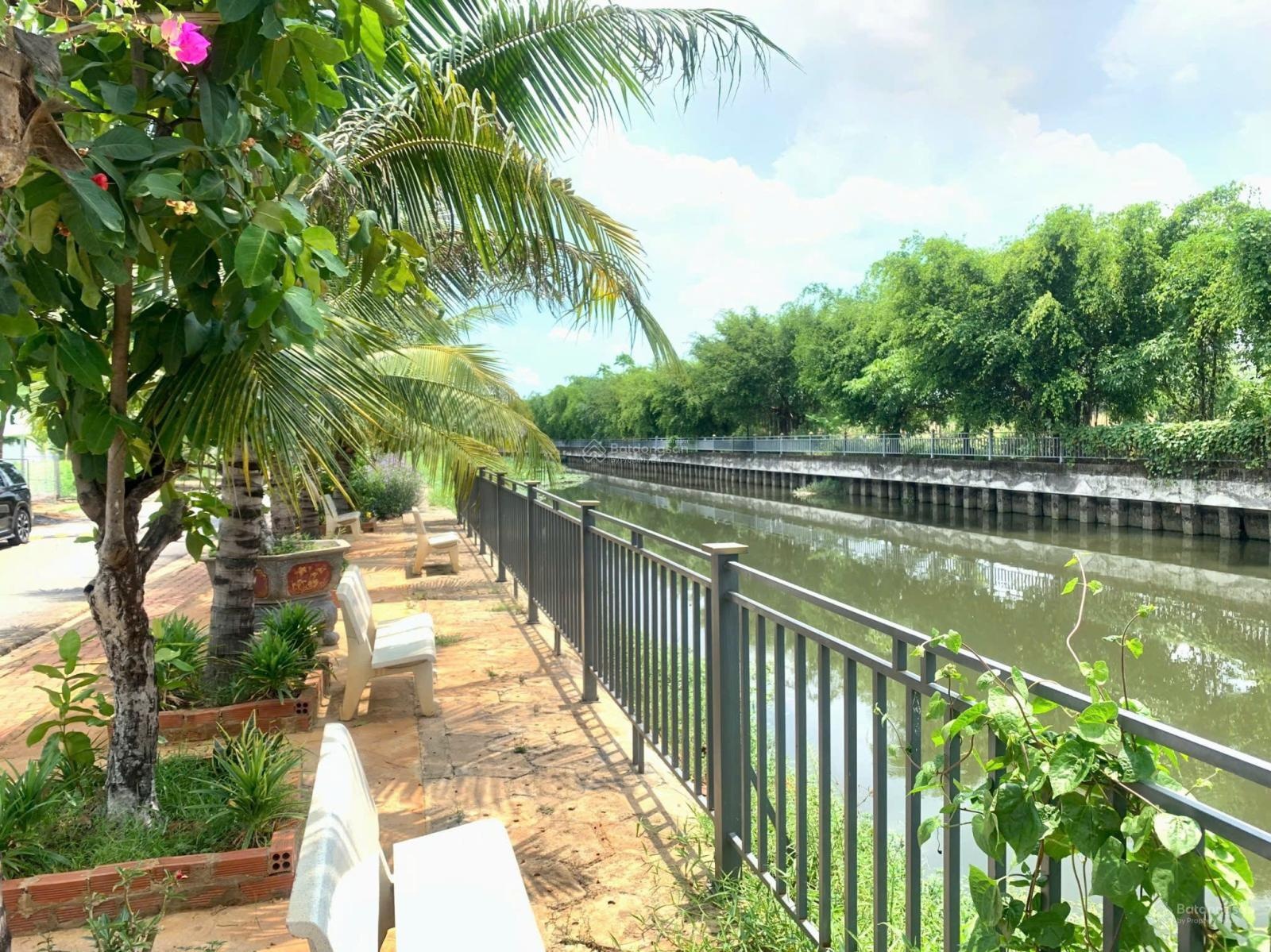 Cần vốn đầu năm nên bán nhanh nền (6x21.5m) full thổ KDC Vĩnh Phú 1 đường nhựa 10m