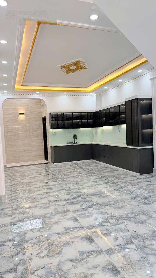 Bán nhà mới, đẹp, khu Tên Lửa, MT đường Số 19, DT 4.5 x 20m, 3.5 tấm