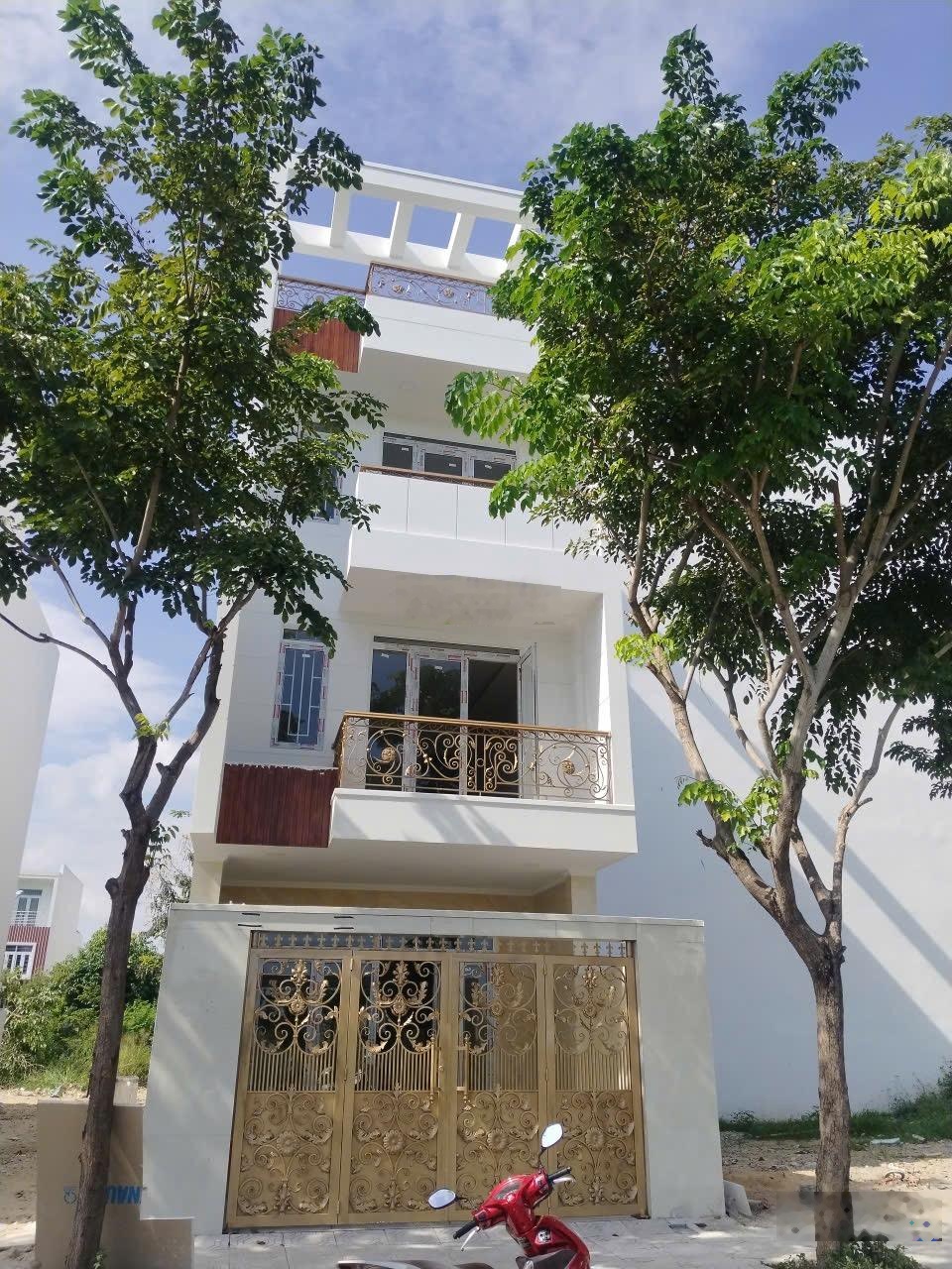 Cho thuê nhà nguyên căn (ưu tiên cho khách thuê làm văn phòng) nhà mớ xây chưa ở 0905081751