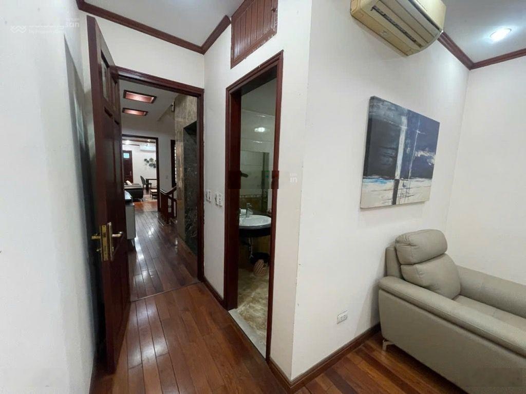 Bán nhà La Thành, 67m2, 5 tầng 7 phòng, ô tô, kinh doanh, dòng tiền tốt