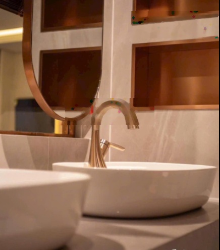 Bán căn hộ Nam Phúc, DT 135m2, 3 PN, giá 9 tỷ, thông tin liên hệ 0978585387 Duy Mạnh