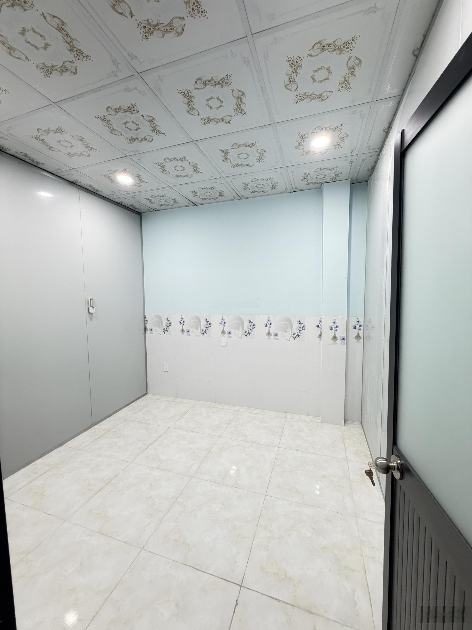 CHỦ GỬI BÁN NHÀ GÁC LỮNG PHƯỜNG BIÊN HOÀ( hoá an củ). DT: 64M2. GIÁ: 2tỷ650 Đường nhựa 2 xe hơi