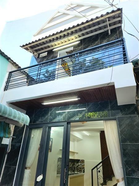 Nhà riêng 22m có 2 lầu nội thất mới đẹp tại nguyễn văn lượng Gò Vấp gần siêu thị Lotte