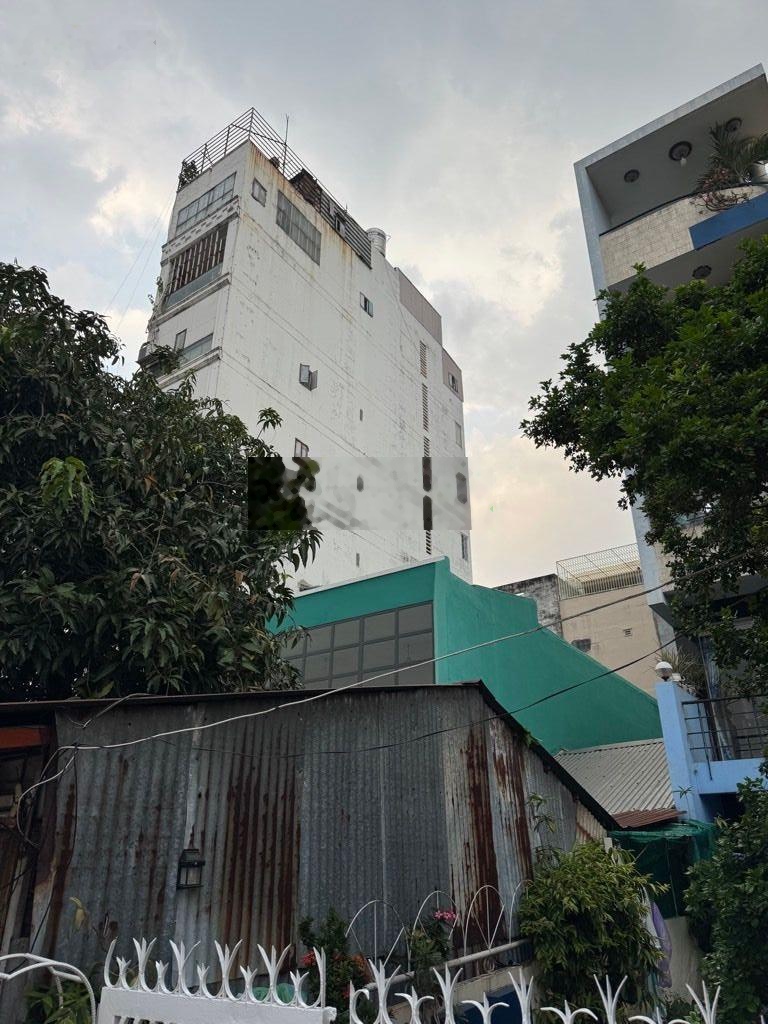 Chỉ 17, tỷ - LÝ CHIÊU HOÀNG Q6 - 110m2 (4x27) - 8 Tầng THANG MÁY - 26 Phòng Đang Thuê Khoáng 45tr