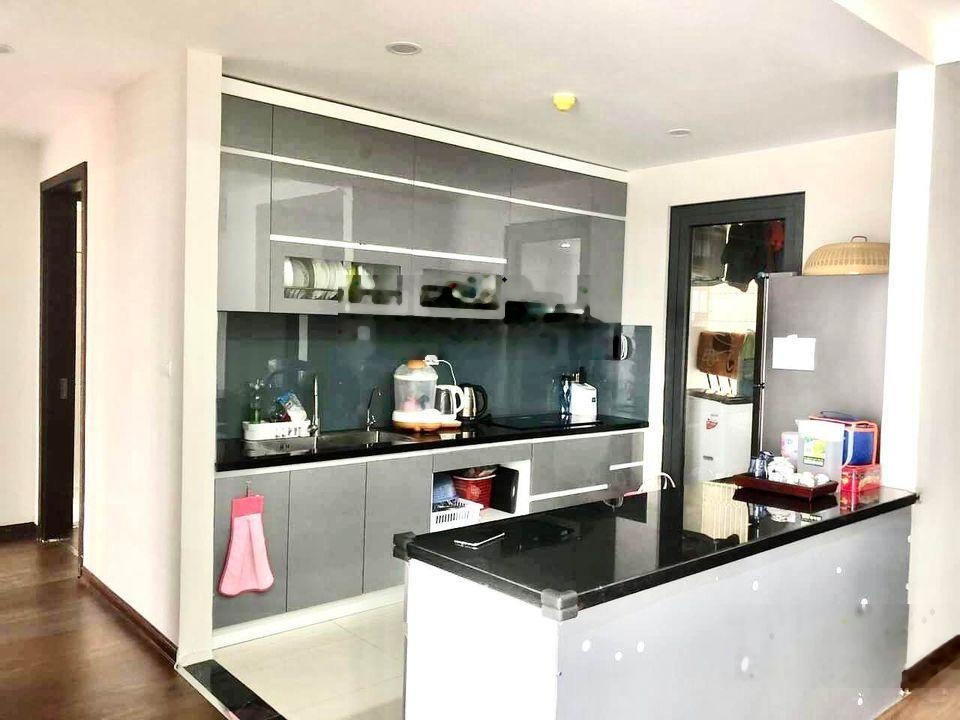 Cho thuê căn hộ 3 phòng ngủ 2WC Homeland, 100m2, đủ nội thất. Giá: 12 triệu/tháng