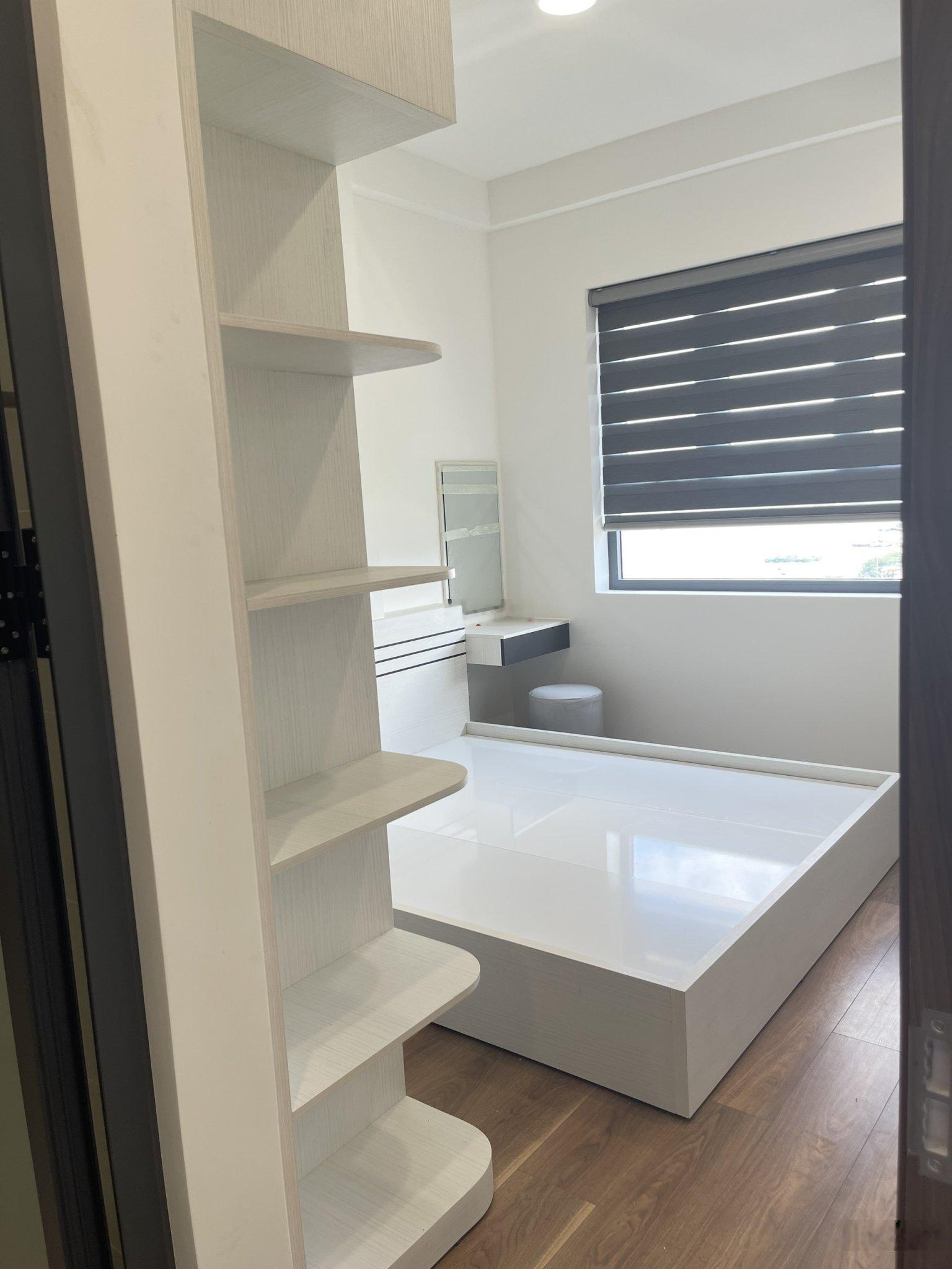 Toàn bộ Q7 Riverside 2PN2WC em deal giá tốt và nhà rất mới full nt 11tr (căn góc 73m2) 0932139007