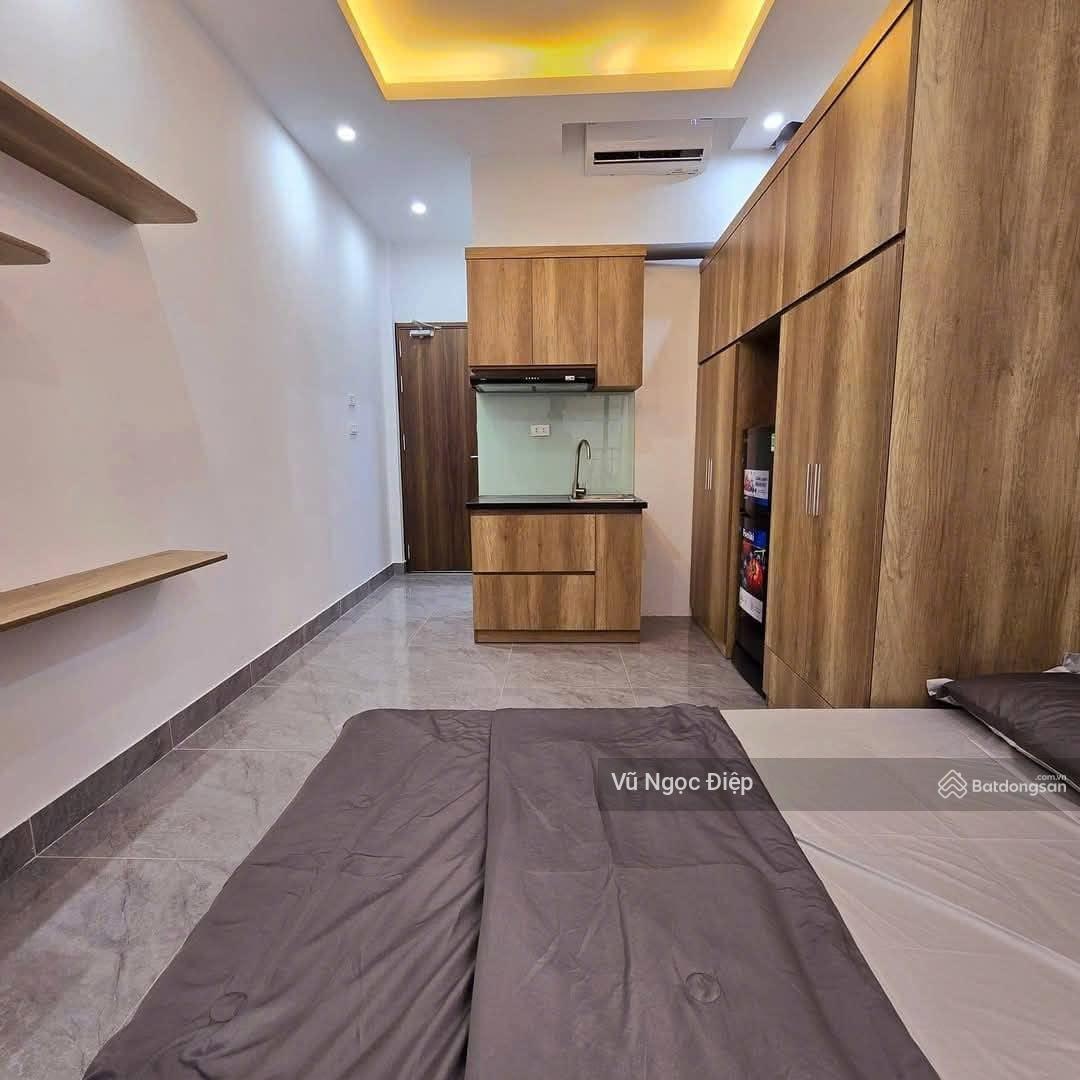 Tòa CHDV sát ĐH Bách Khoa 60m2 6 tầng 15pkk doanh thu cao, giá 12 tỷ