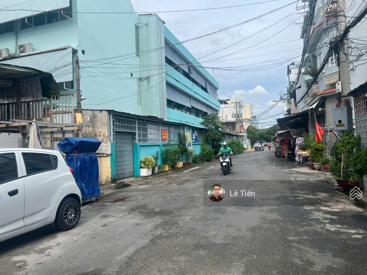 Nhà đẹp mới xây 4 tấm MT đường 16m khu họ Lê. DT: 4.2x13m 52m2. Giá: 8.9 tỷ