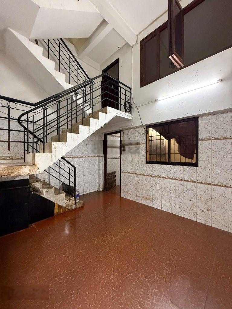 Quận 3 lê văn sỹ nhà 4 tầng 6n - vị trí trung tâm - hẻm thông - sổ vuông đẹp