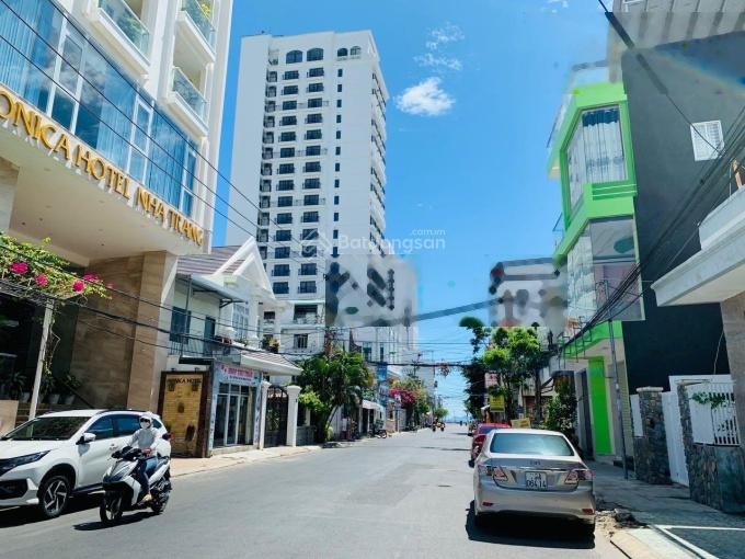 Bán Đất vị trí siêu đẹp, phù hợp xây căn hộ Khách Sạn.