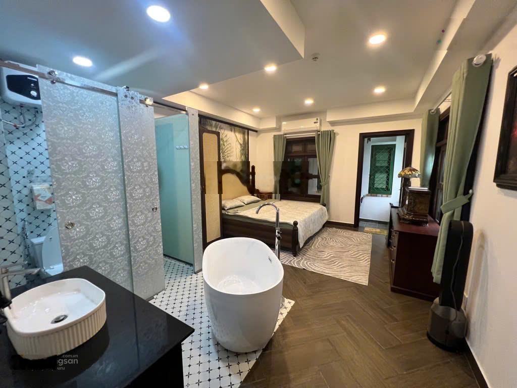 Hẻm xe hơi 6 mét Nguyễn Trọng Tuyển, Phú Nhuận 72m2 (4x18) 5 tầng + thang máy 8PN - chỉ 20.99 tỷ TL