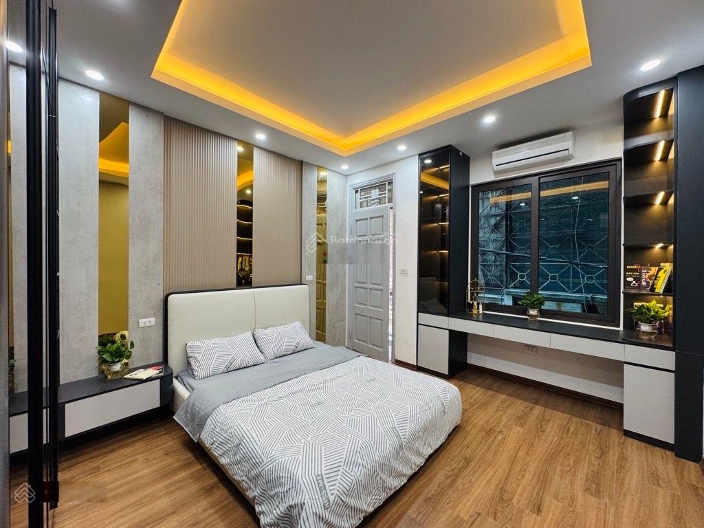 Đền Lừ - Hoàng Mai , Gần Oto , Giá 8.4 Tỷ , Ngõ Thông Kinh Doanh - 5 Tầng full Nội Thất.