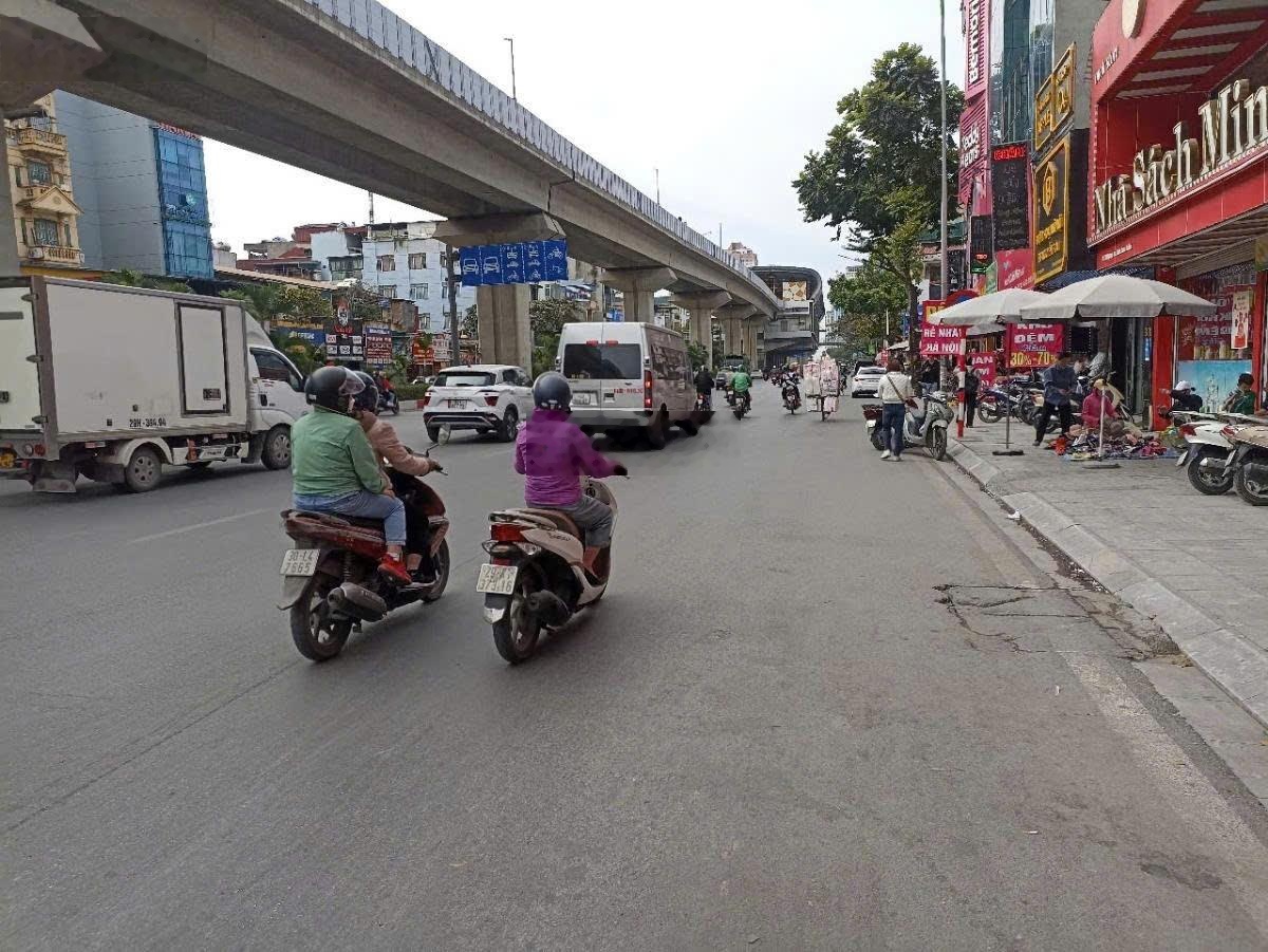 Vàng đã lên đỉnh nhưng mảnh đất này thì đang giá đáy: 95m2 - MT 8m - 13.65 tỷ, 25m ra mặt phố