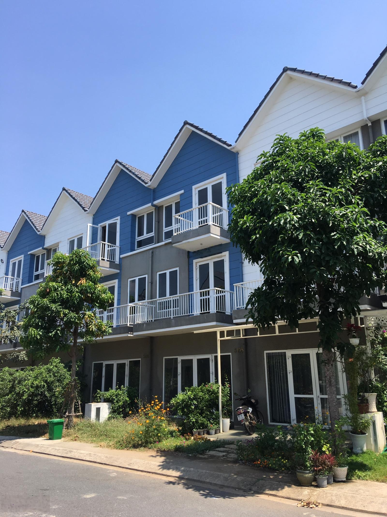 Cần bán nhanh nhà nội thất cơ bản KDC Park Riverside, Bưng Ông Thoàn, giá 10,7 tỷ/căn