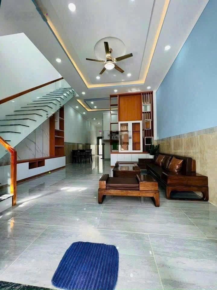 Bán nhà hàng gần Vincom Phạm Văn Thuận trung tâm Biên Hòa, giá 20tỷ