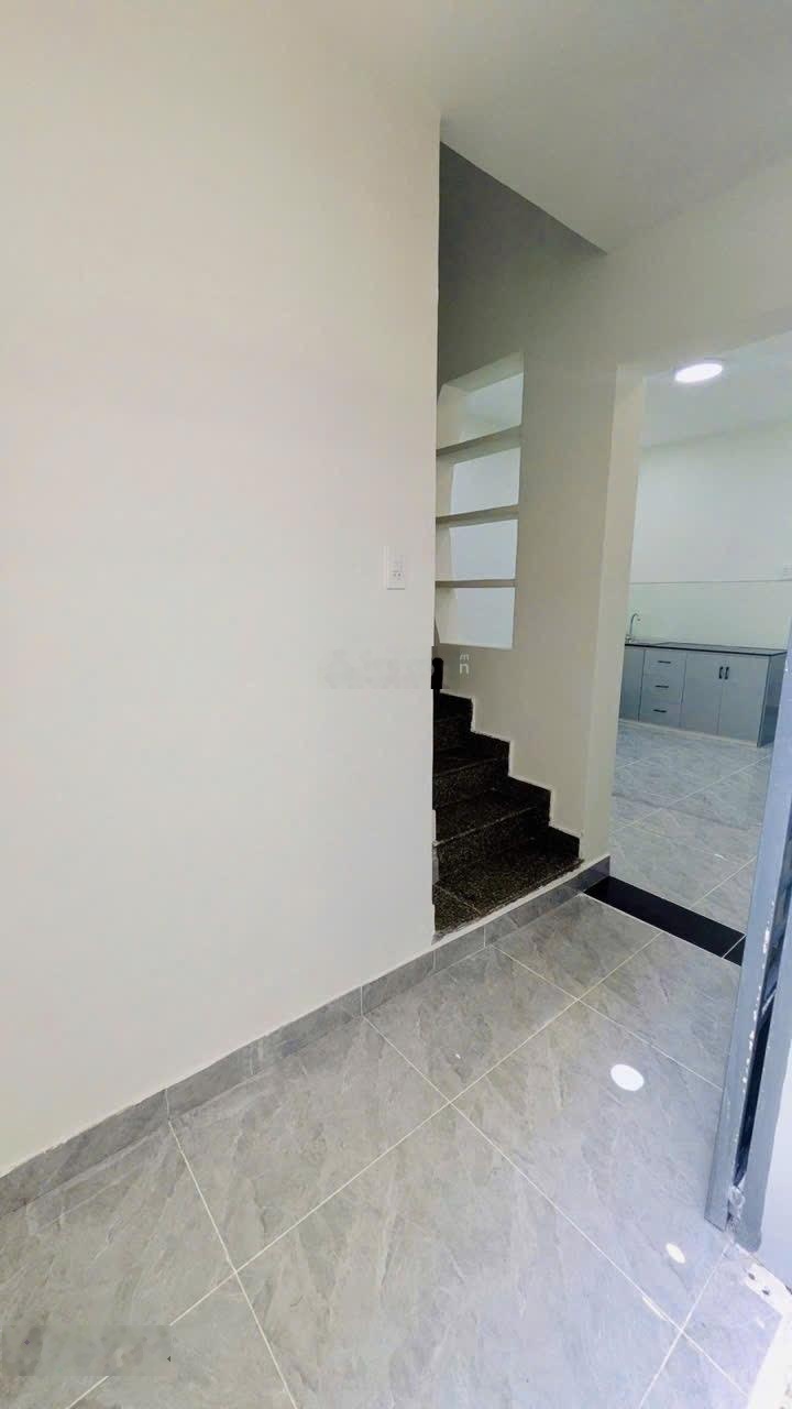 Nhà 4PN Nguyễn Thượng Hiền trung tâm Phú Nhuận có dòng tiền 18 triệu/tháng