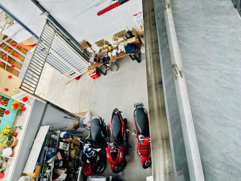 Hẻm xe hơi - ngang 6m - gần Lý Phục Man Q7 - dân trí cao - chỉ hơn 5 tỷ