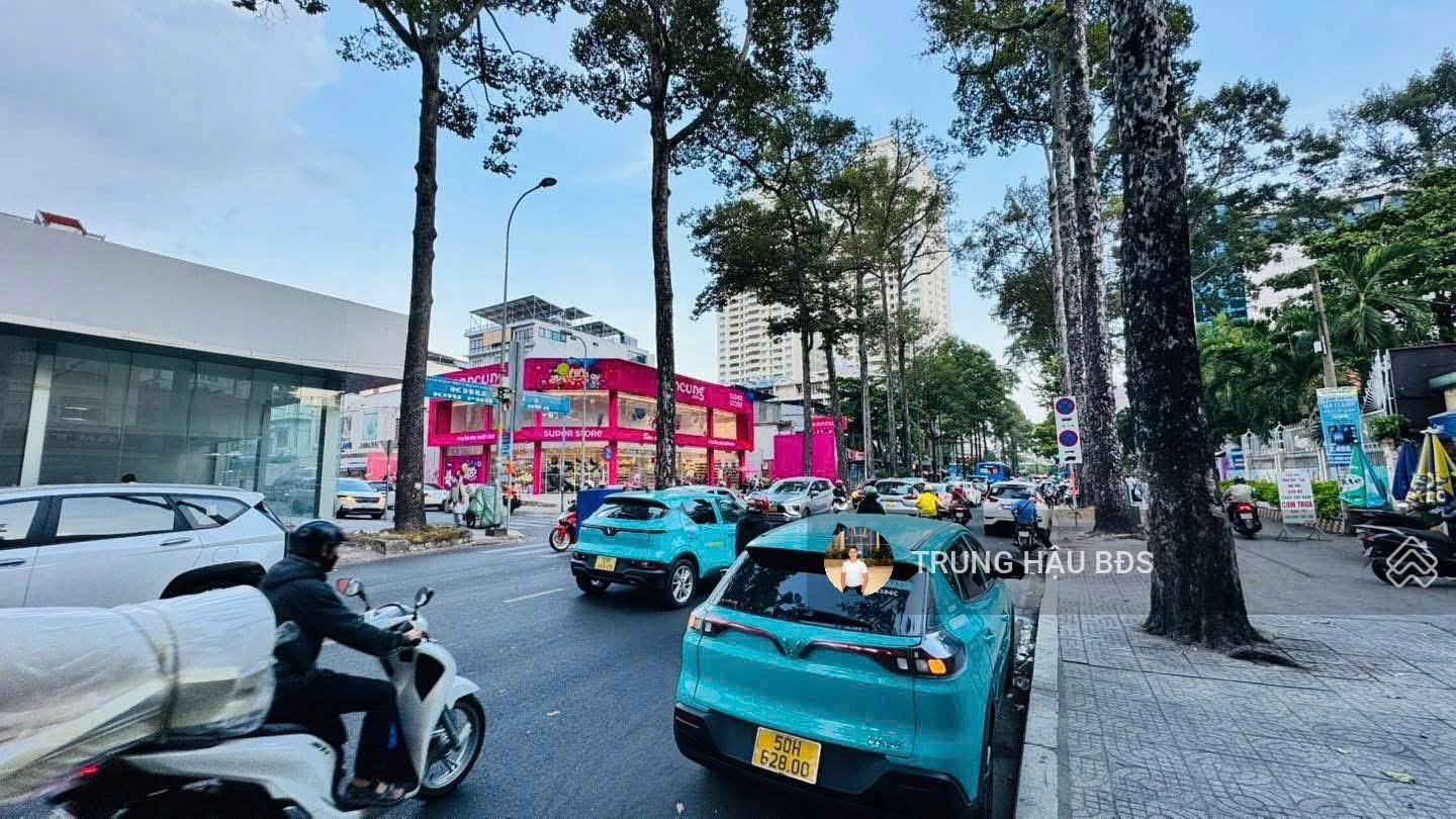 Siêu Vị Trí 2mt Lý Thường Kiệt & Tân Bạt Hổ Q.5 720m2 - Ngan 30m - CTXD 12 Tầng - Giá 300 Tỷ