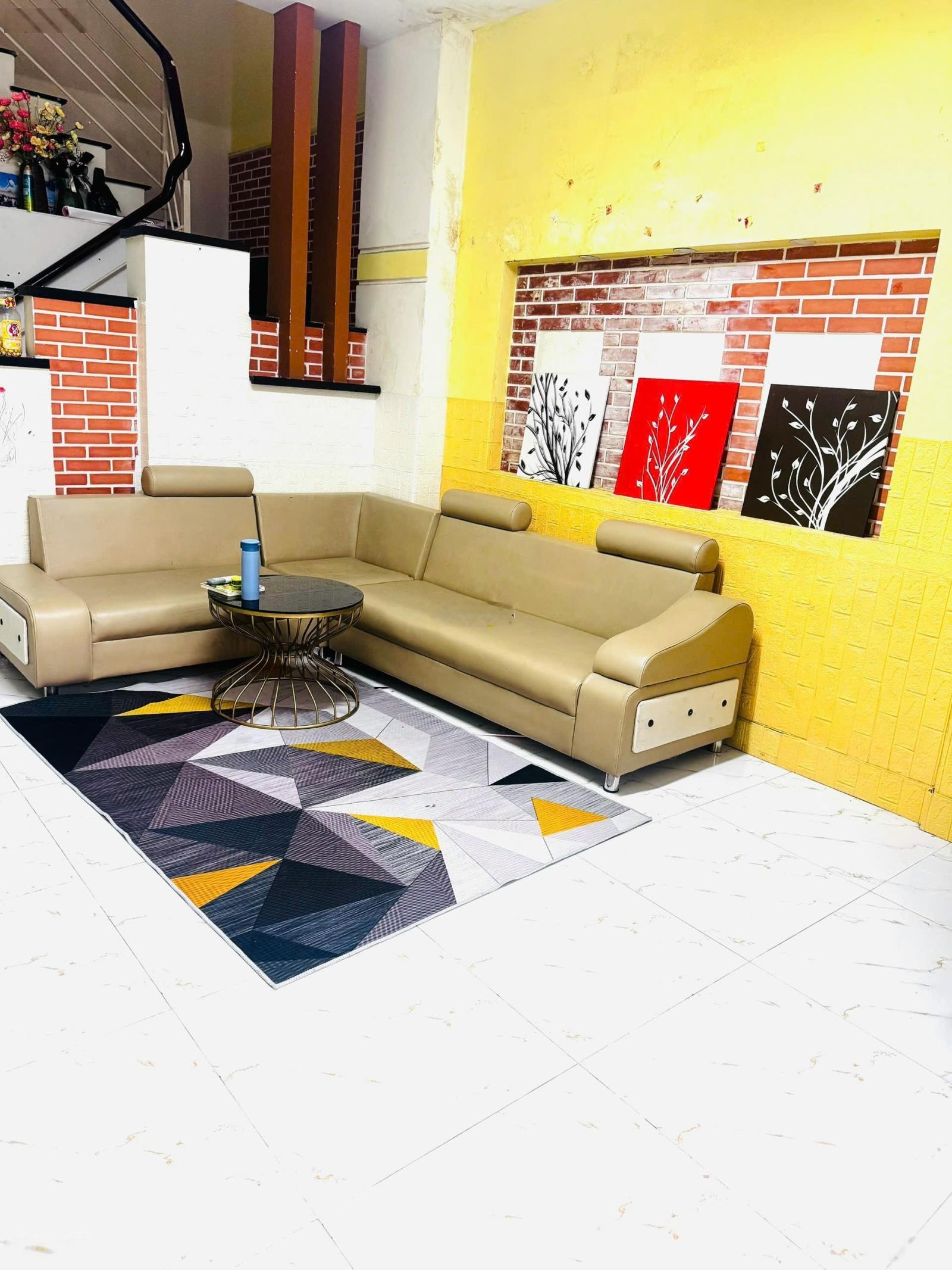 Cho thuê nhà Đường Số 48, Hiệp Bình Chánh, Thủ Đức, 1T2L 4PN, hẻm ô tô, nhà thoáng mát