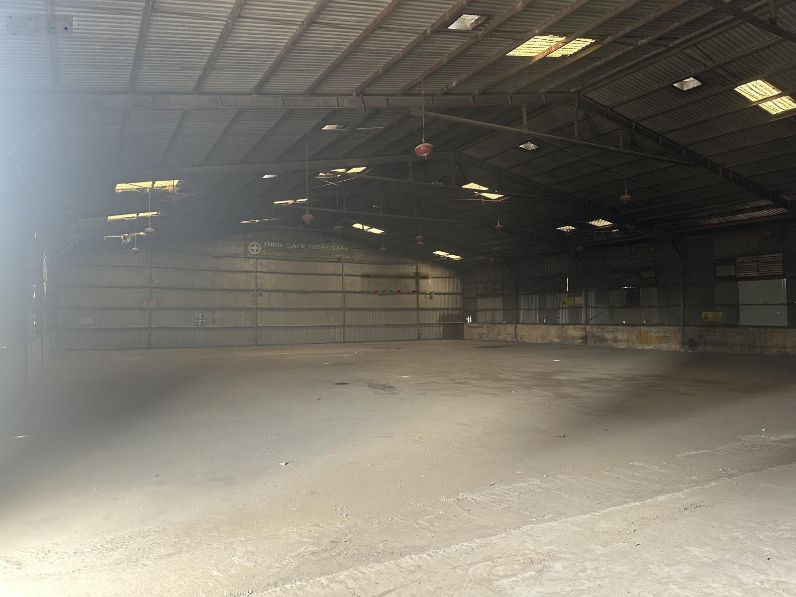 Cho thuê kho Quận 7 10.000m đường Đào Trí , P. Phú Thuận