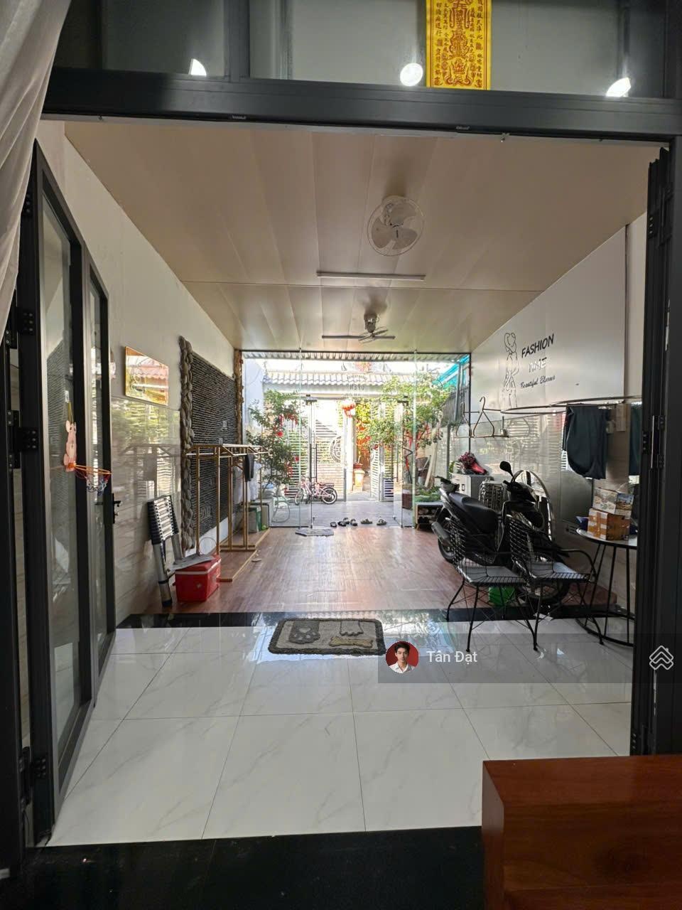 Quá hiếm! nhà sát hoàng diệu 2 1 trệt 2 lầu sân xe hơi 4pn- 90m2 7,5 tỷ