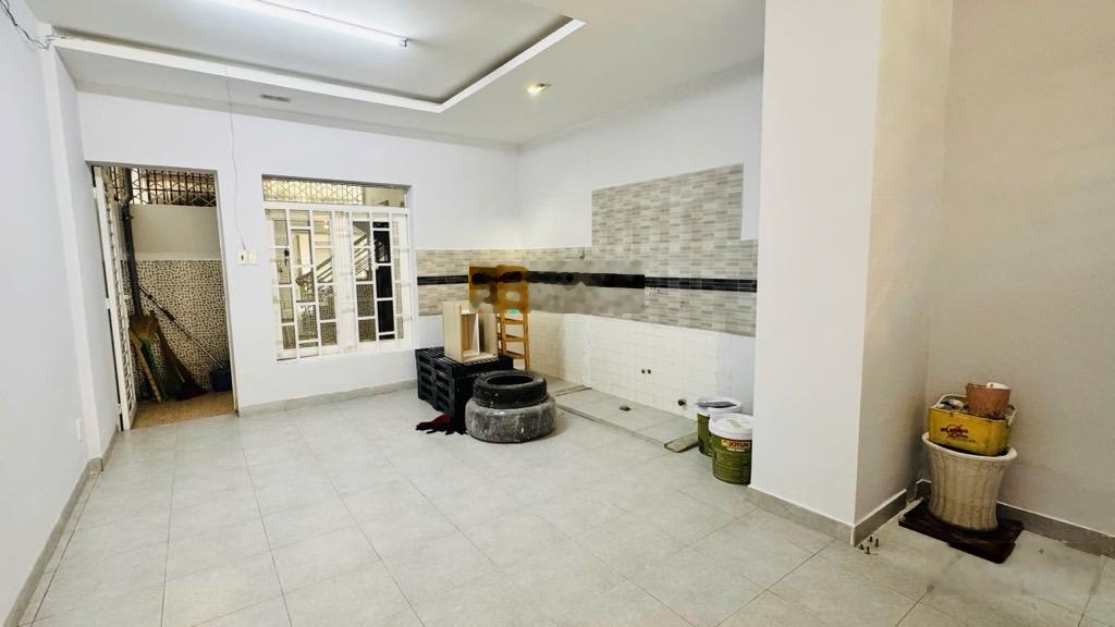 Cao lỗ ,quận 8, ô tô ngủ nhà, 4 tầng,4mx16m,nhỉnh 13,x tỷ