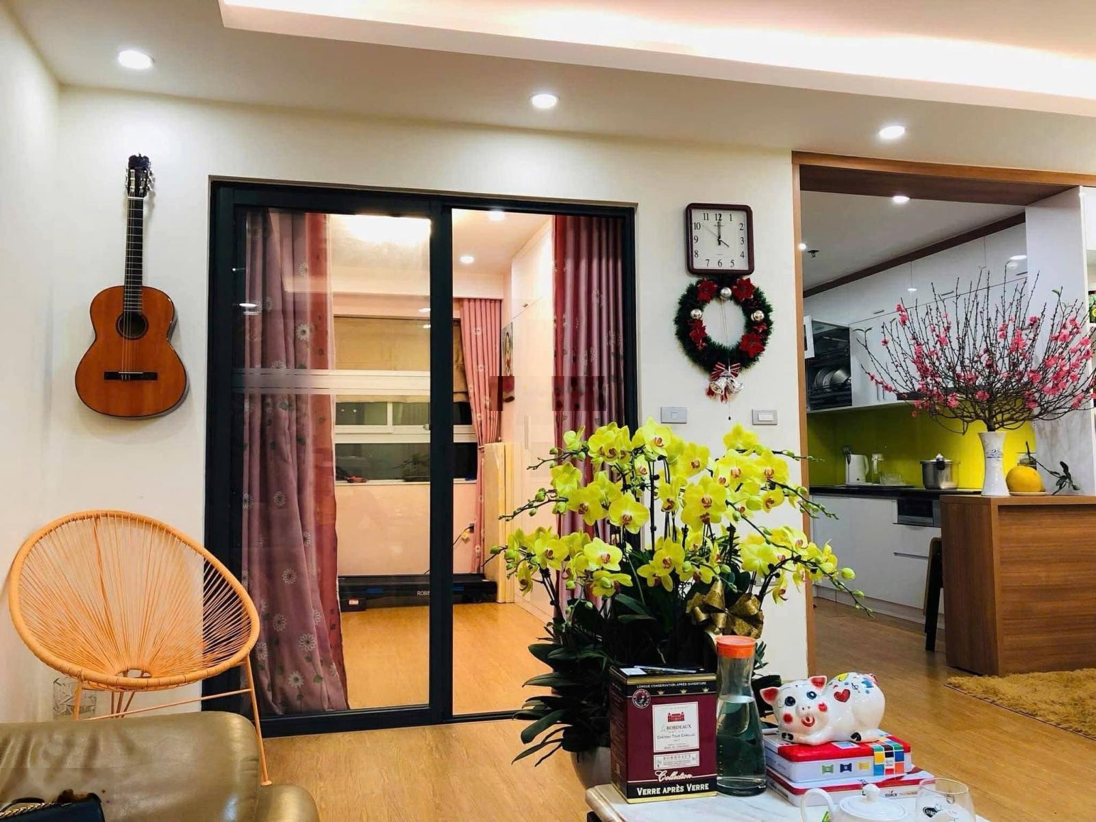 Bán căn hộ Chung cư C37 Bắc Hà, Nam Từ Liêm. Dt 95m2, 3N, full NT. Giá 8,8 tỷ. LH:0983237984