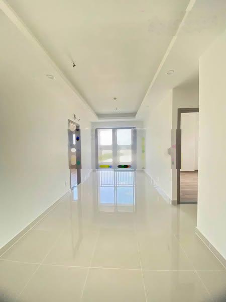 Cho thuê Q7 Saigon Riverside, 2PN 2WC có máy lạnh, rèm, máy nước nóng 10 triệu. LH 0906361904