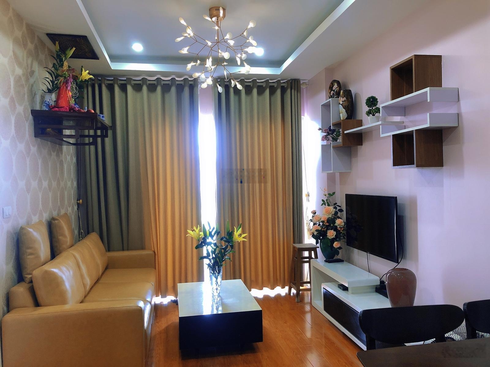 Gia đình bán căn 2 ngủ 1 vệ sinh Ecohome Phúc Lợi, Long Biên. Để lại nội thất. Liên hệ: 0981716196