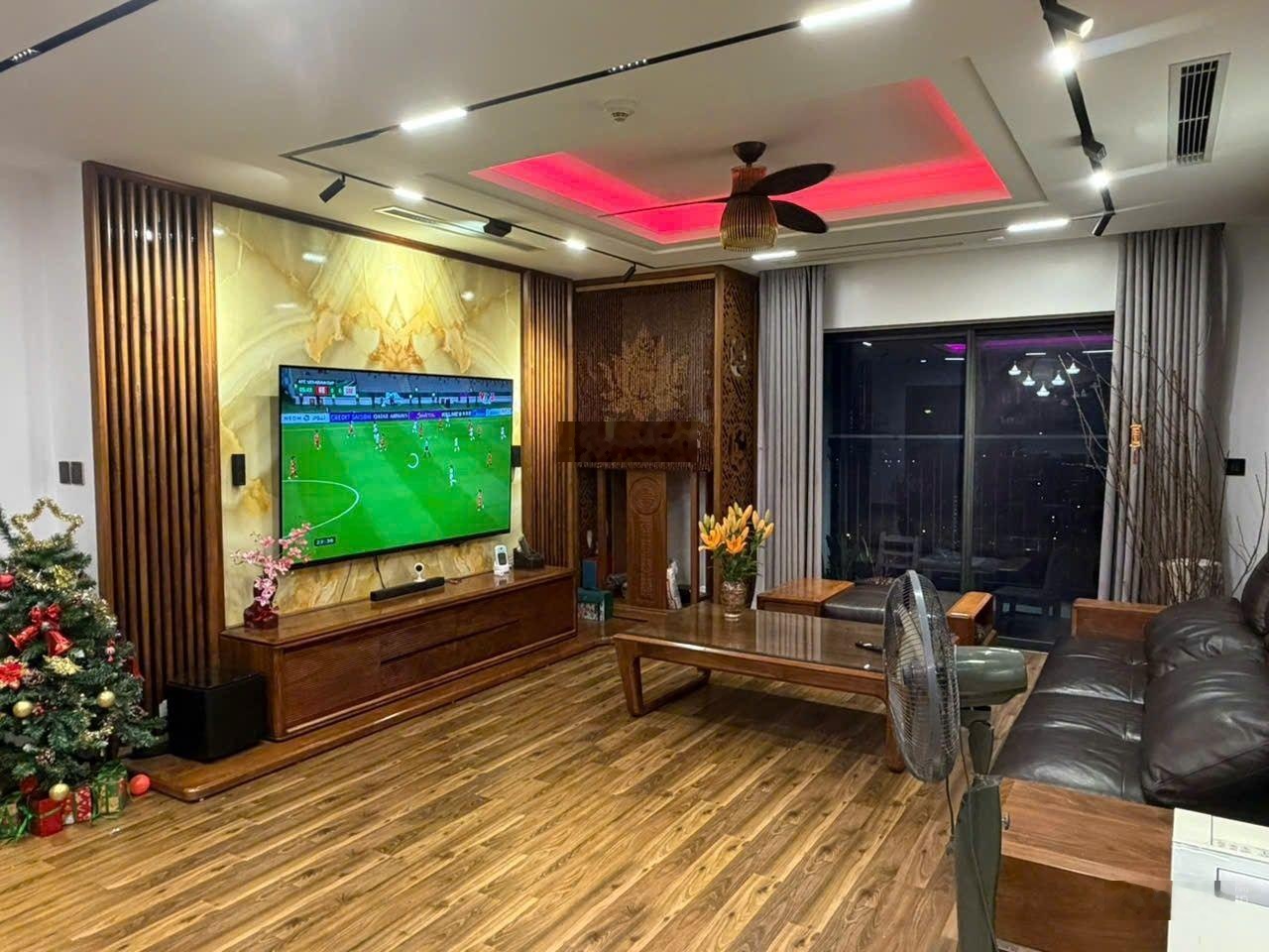 BÁN CĂN 4PN TÒA DIAMOND Goldmark City Địa chỉ: 136 Hồ Tùng Mậu, Phú Diễn, Bắc Từ Liêm, Hà Nội