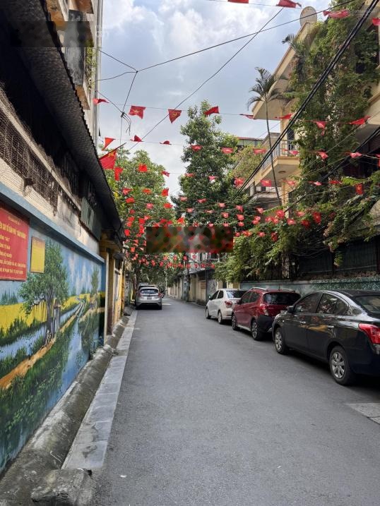 Bán khủng đường Nguyễn Trãi - Thanh Xuân Bắc, DT 235m2 nhà 3 tầng có hầm, mặt tiền quyền lực