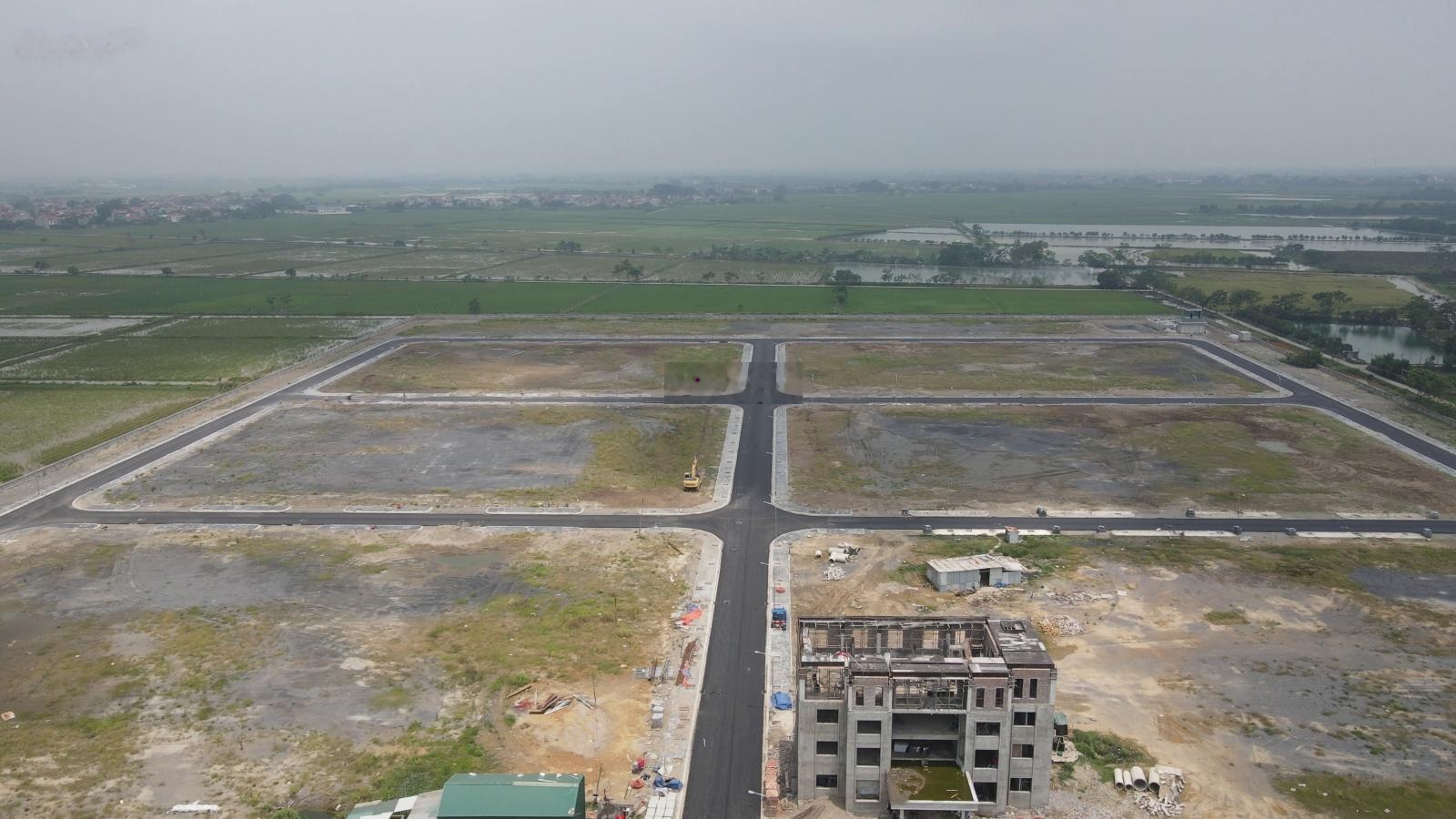 Chính chủ bán hơn 1.000m² đất CCN Hồng Dương, Thanh Oai, Hà Nội sổ đỏ riêng, giá chỉ 9. X triệu/m²