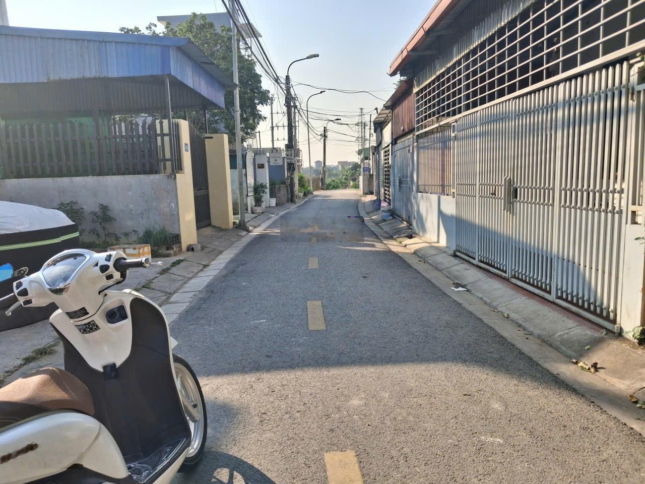 Bán lô 50m2 mặt trục đường Bờ Hồ Xóm Trại tổ 7 thị trấn An Dương thông ra Hồ Rế