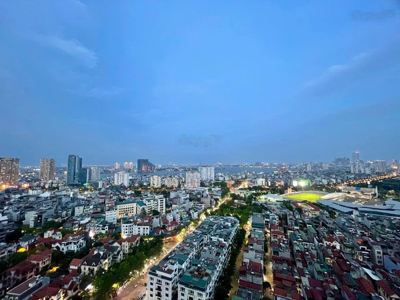 Chính Chủ Cho thuê căn hộ chung cư đẹp tại Kosmo Tây Hồ, giá thỏa thuận, 87m2, 2PN, 2WC