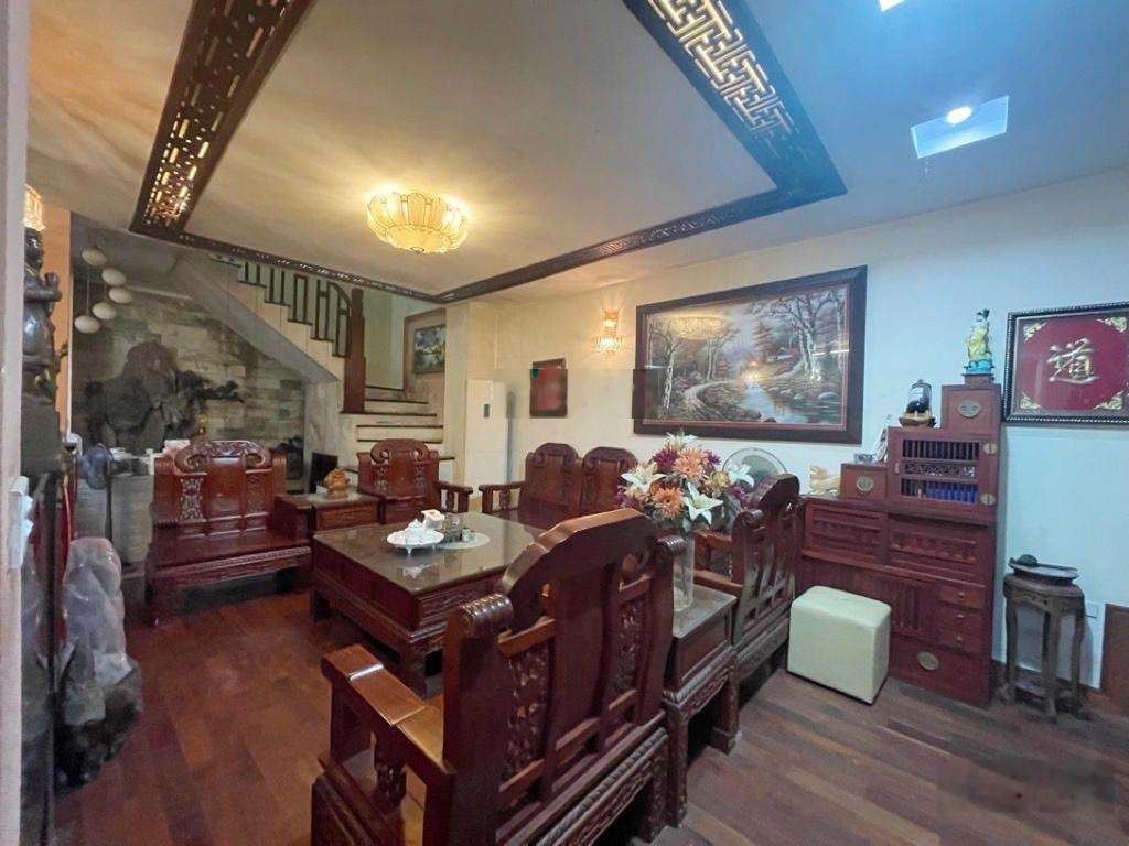 Bán biệt thự Thiên Hiền - Mỹ Đình, 138m2, MT 11m, full nội thất xịn, vỉa hè, ô tô tránh. 42 tỷ