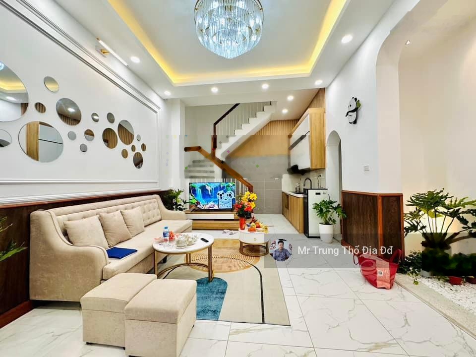 Quá chất! Trung Phụng thang máy ngõ thông, an sinh đỉnh, mới tinh full nội thất xịn ở ngay, 45m2 6T